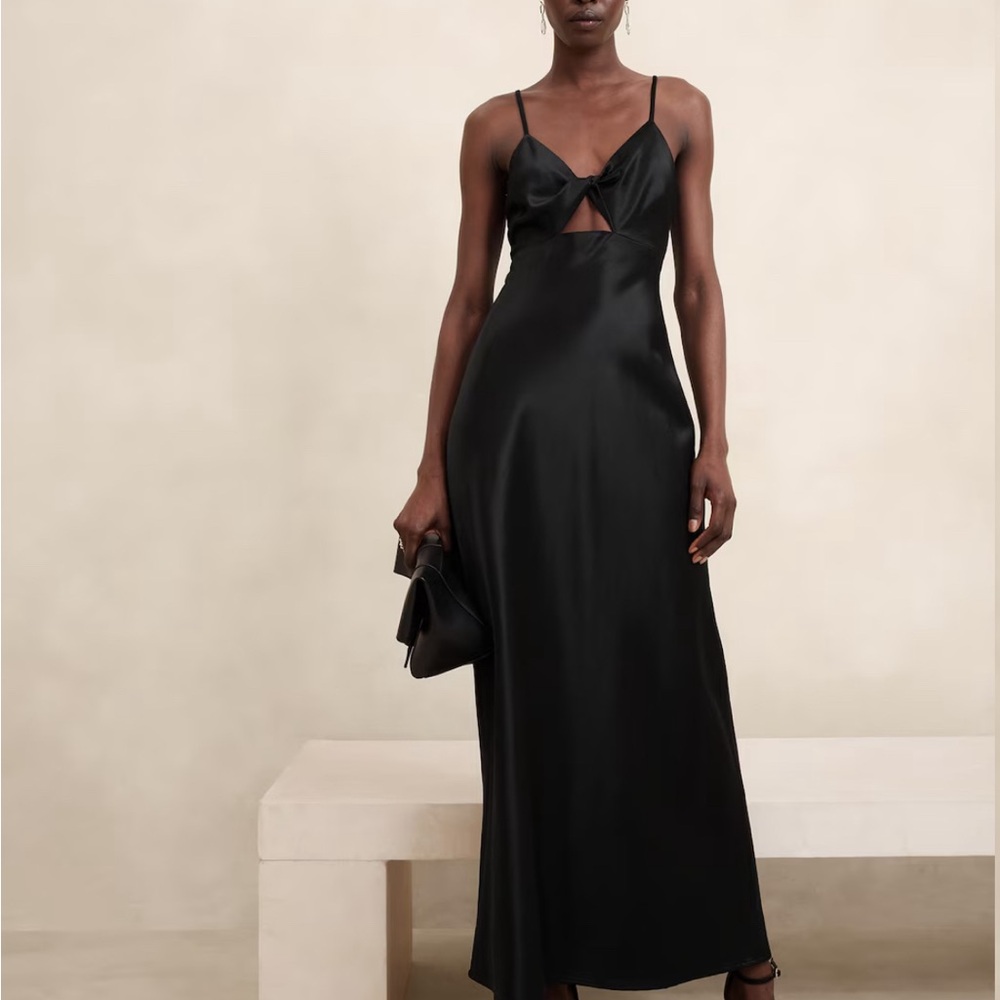 TWILL CUTOUT MAXI DRESS
